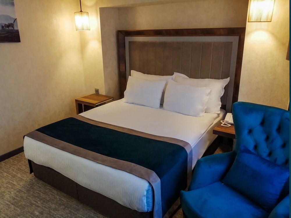 The Life Hotel & Spa 20/71