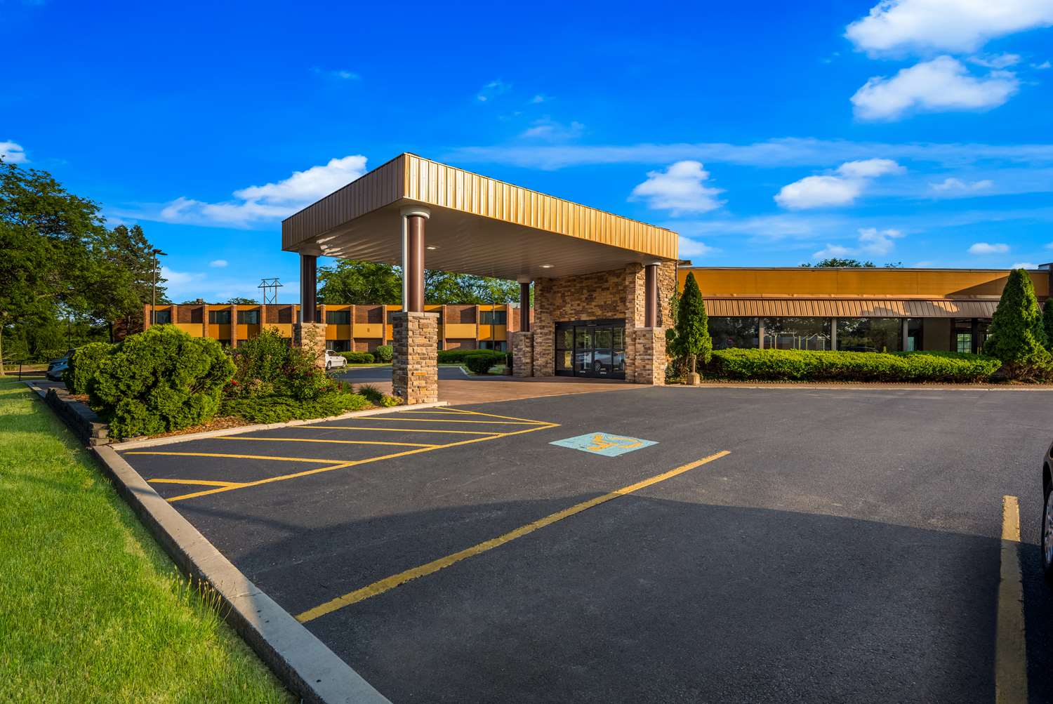 Best Western Prairie Inn & Conference Center 12/13