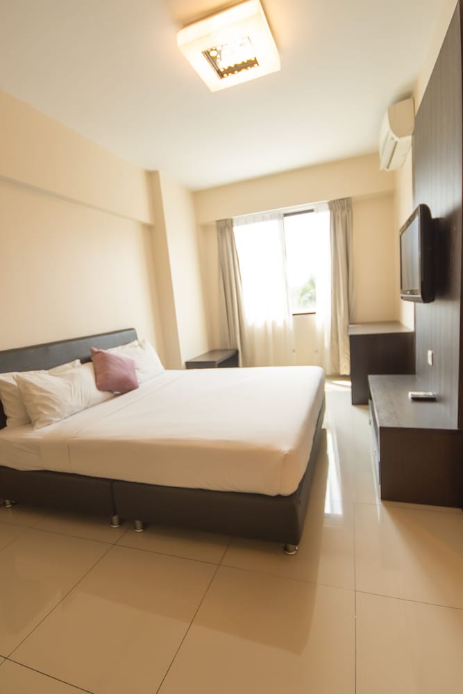 Kinta Riverfront Hotel And Suites 12/63
