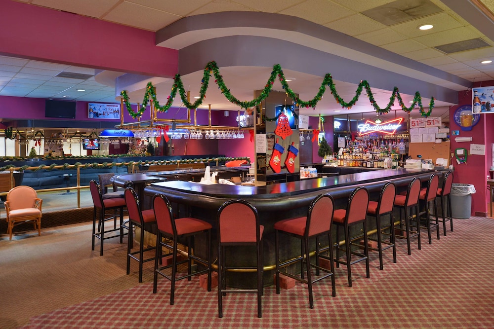 Americas Best Value Inn & Suites Victoria 24/34