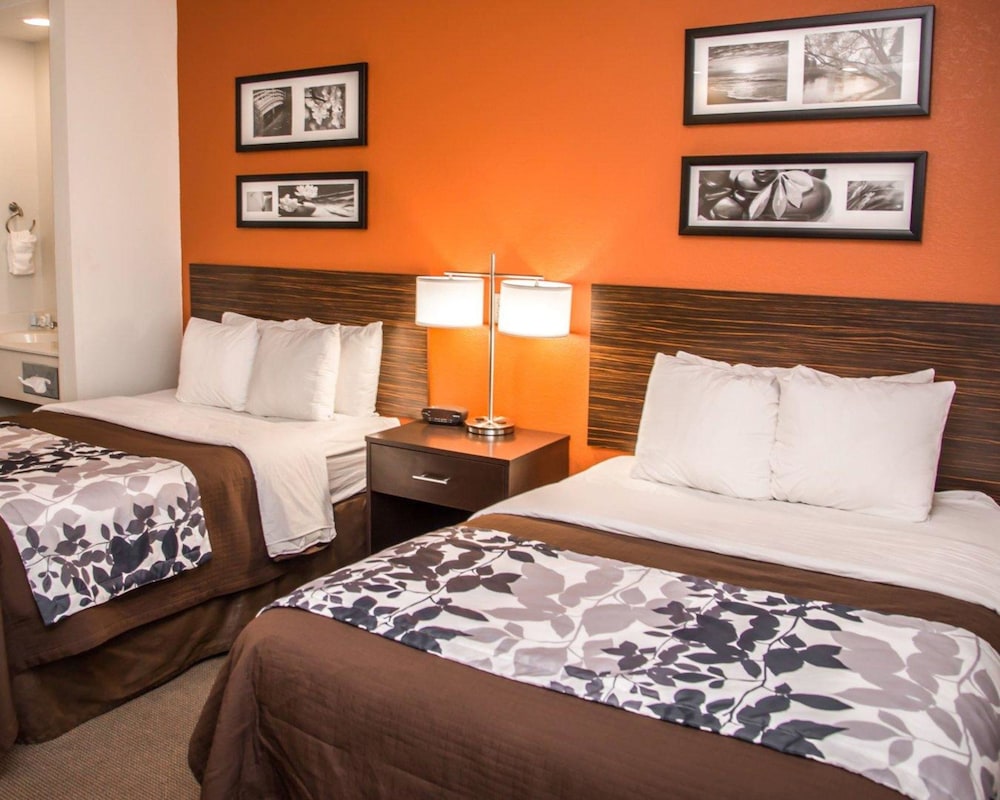 Sleep Inn Suites At Concord Mills 10/36