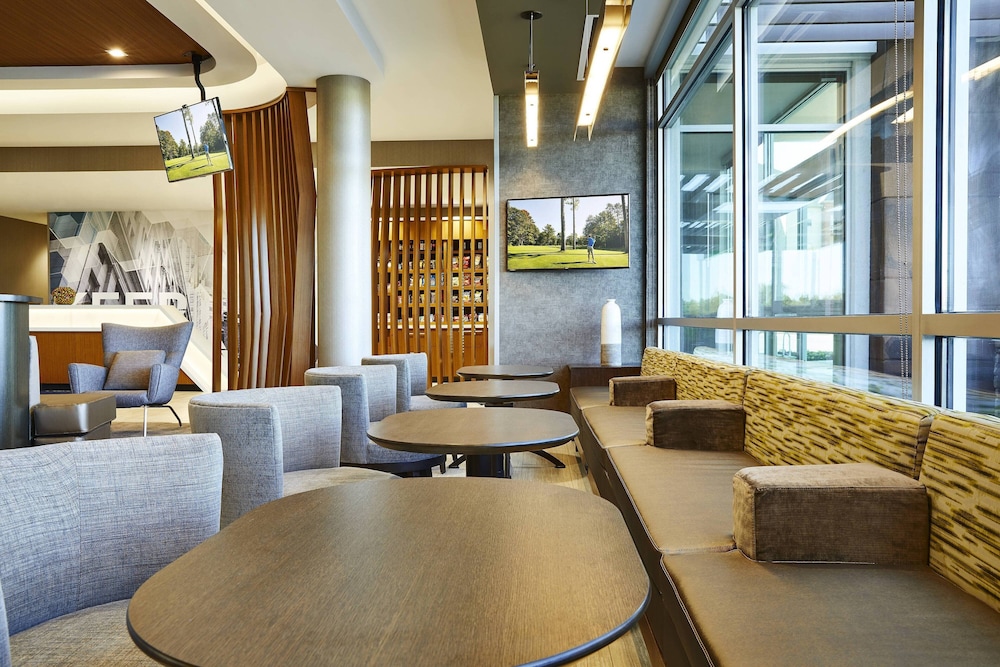 Springhill Suites Springfield North 32/39