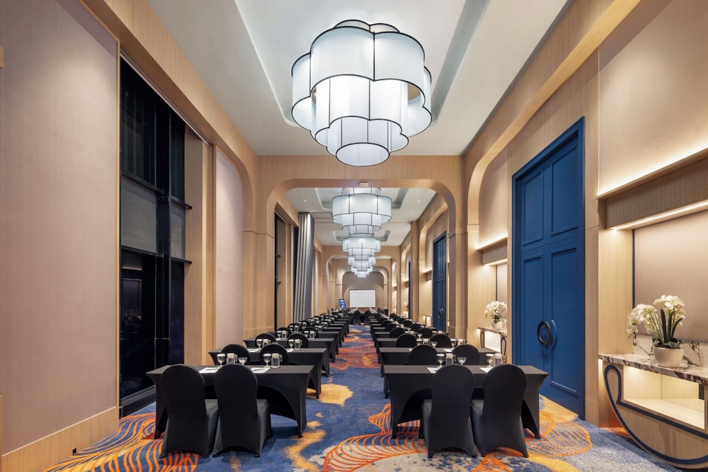 Aston Bintaro Hotel and Conference Center 67/97