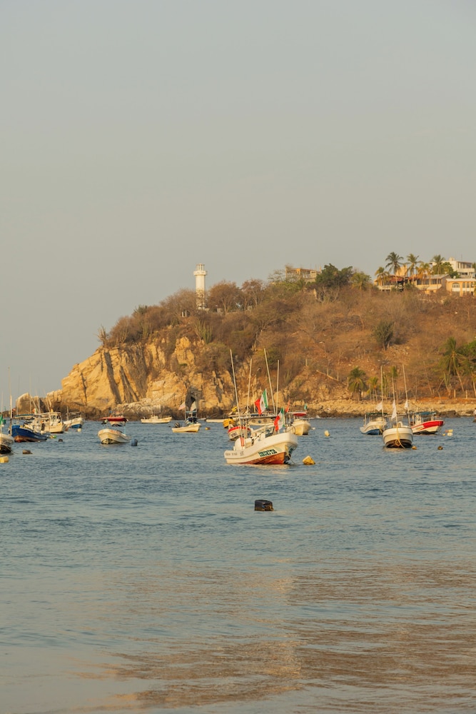 Hotel Santa Fe Puerto Escondido 41/50