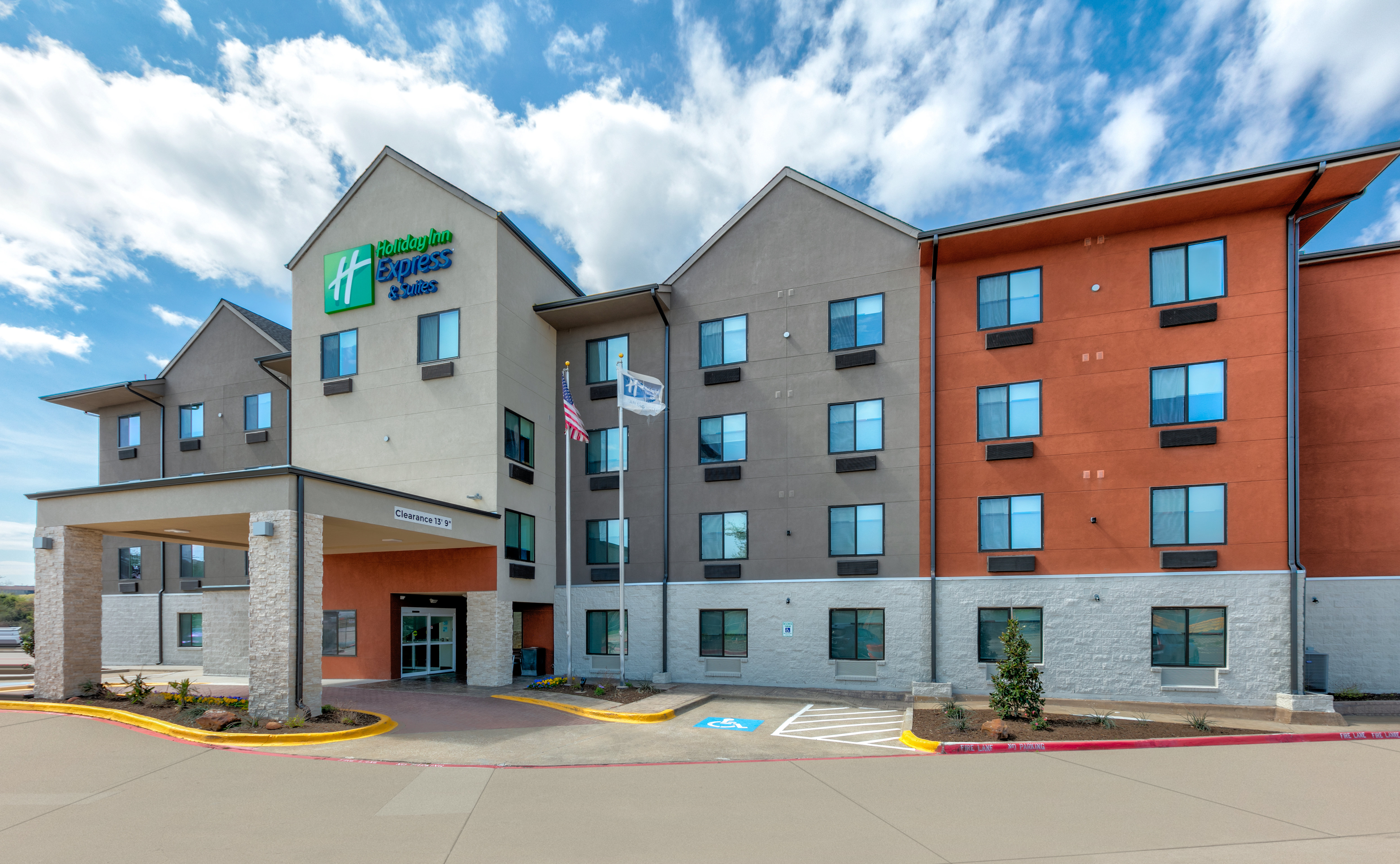Holiday Inn Express Hotel And Suites Dallas Park Central Northeast 4/56