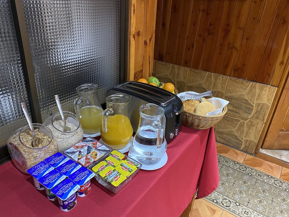 Hostal Graciela 26/50