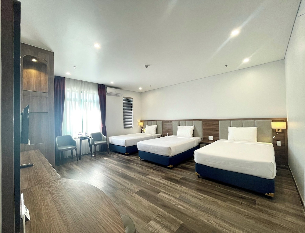 Halong Central Hotel 16/45