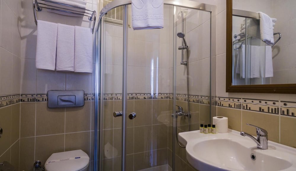 Hotel Karbel 48/50