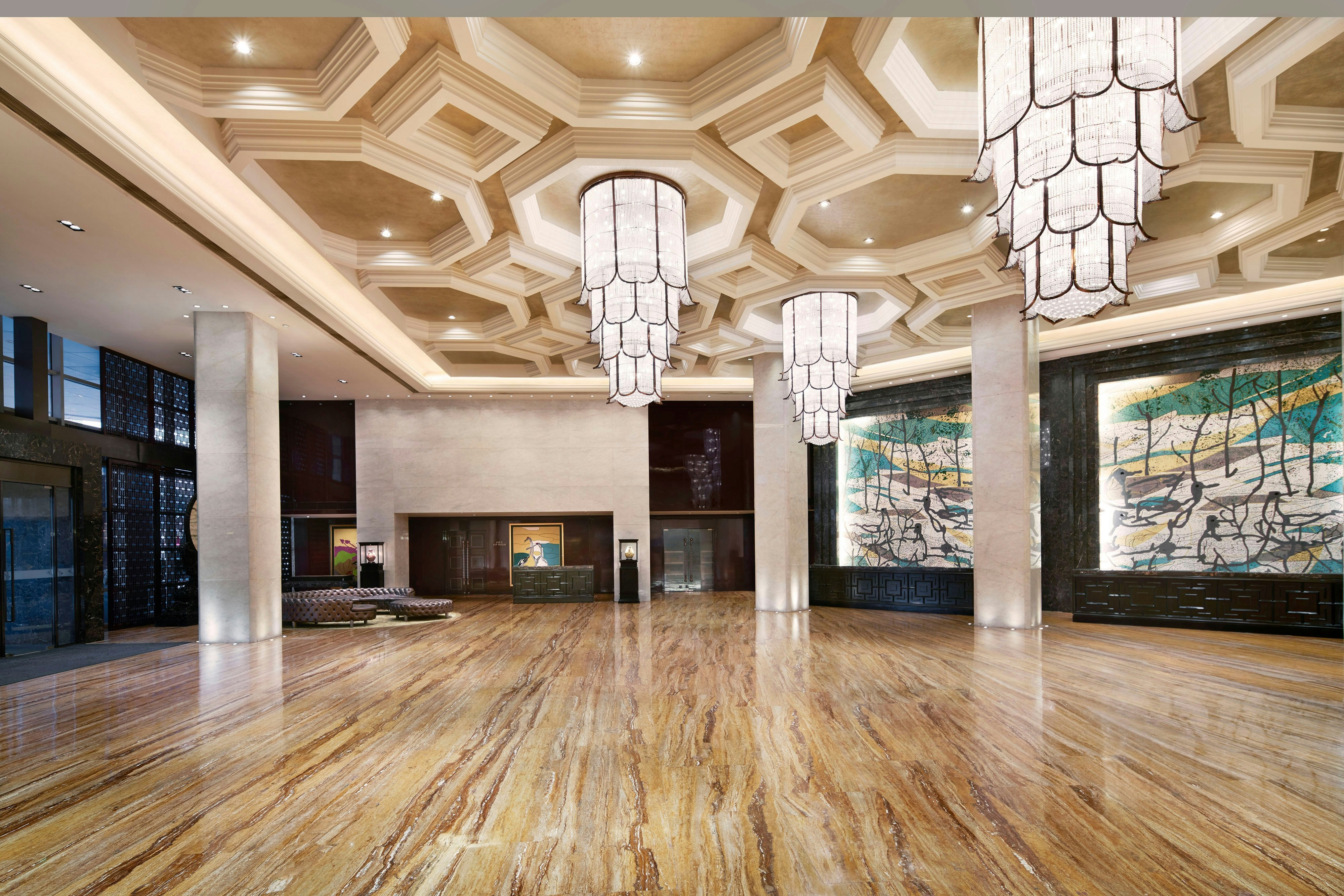 SHERATON SHANGHAI WAIGAOQIAO HOTEL 2/7