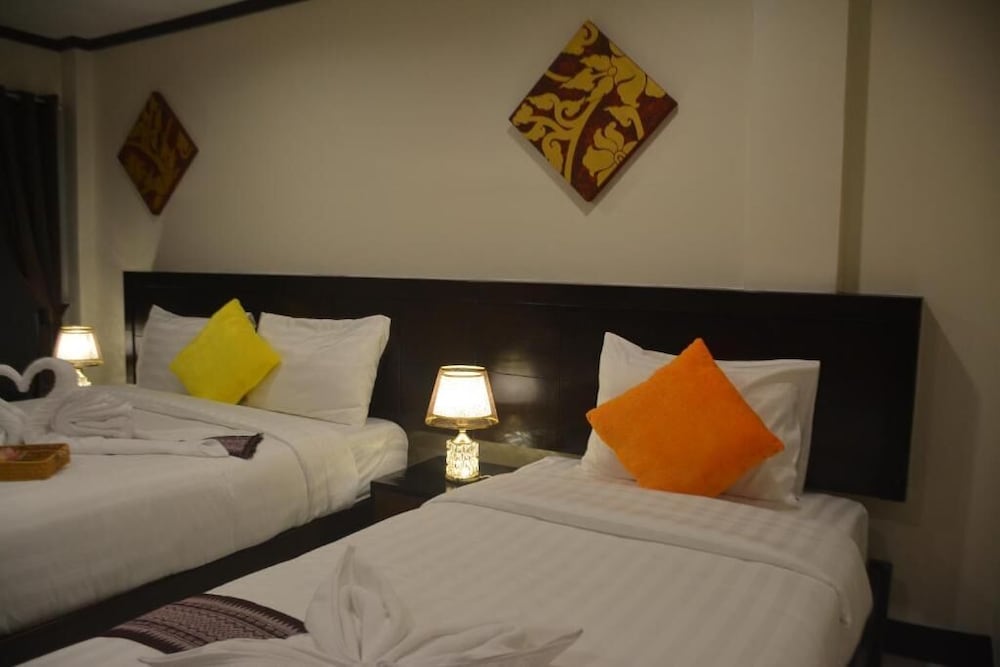 Patong Moon Inn Guesthouse 9/48