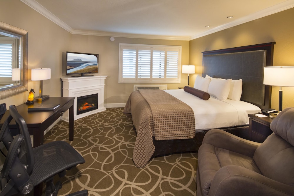 Best Western Plus Humboldt Bay Inn 21/47