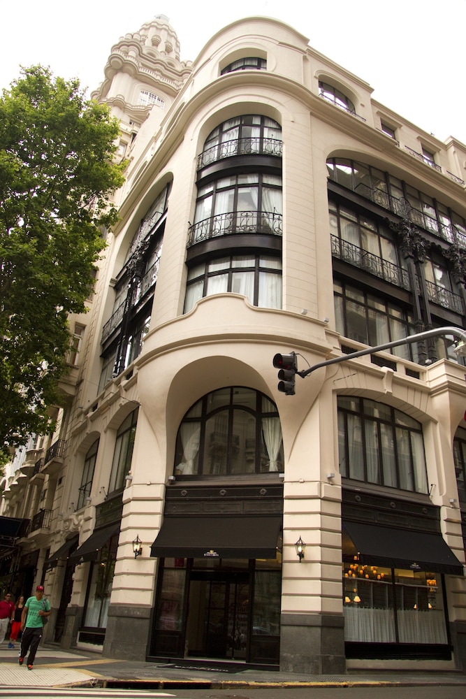 Tango de Mayo Hotel 2/58