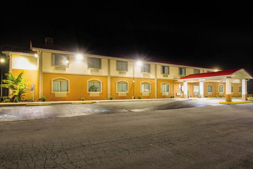 Red Roof Inn Franklin, KY 1/38