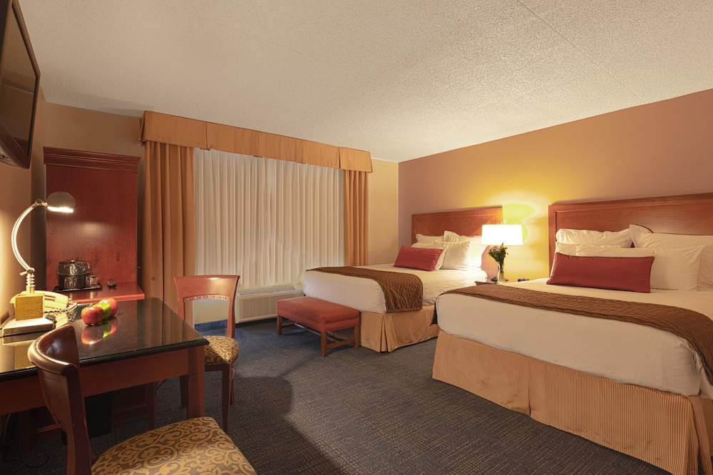 Coast Wenatchee Center Hotel 17/49