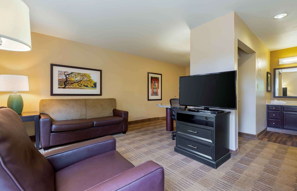 Extended Stay America - Columbia - Northwest Harbison 44/64