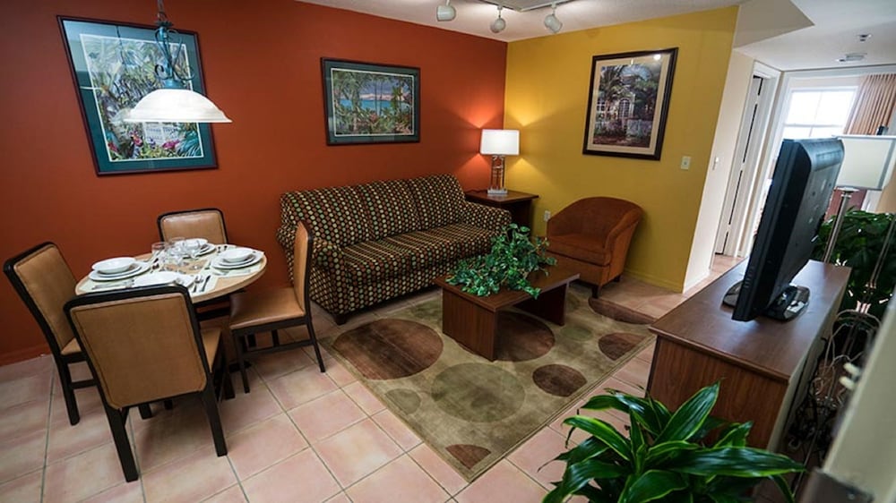 Vacation Village At Bonaventure 44/82