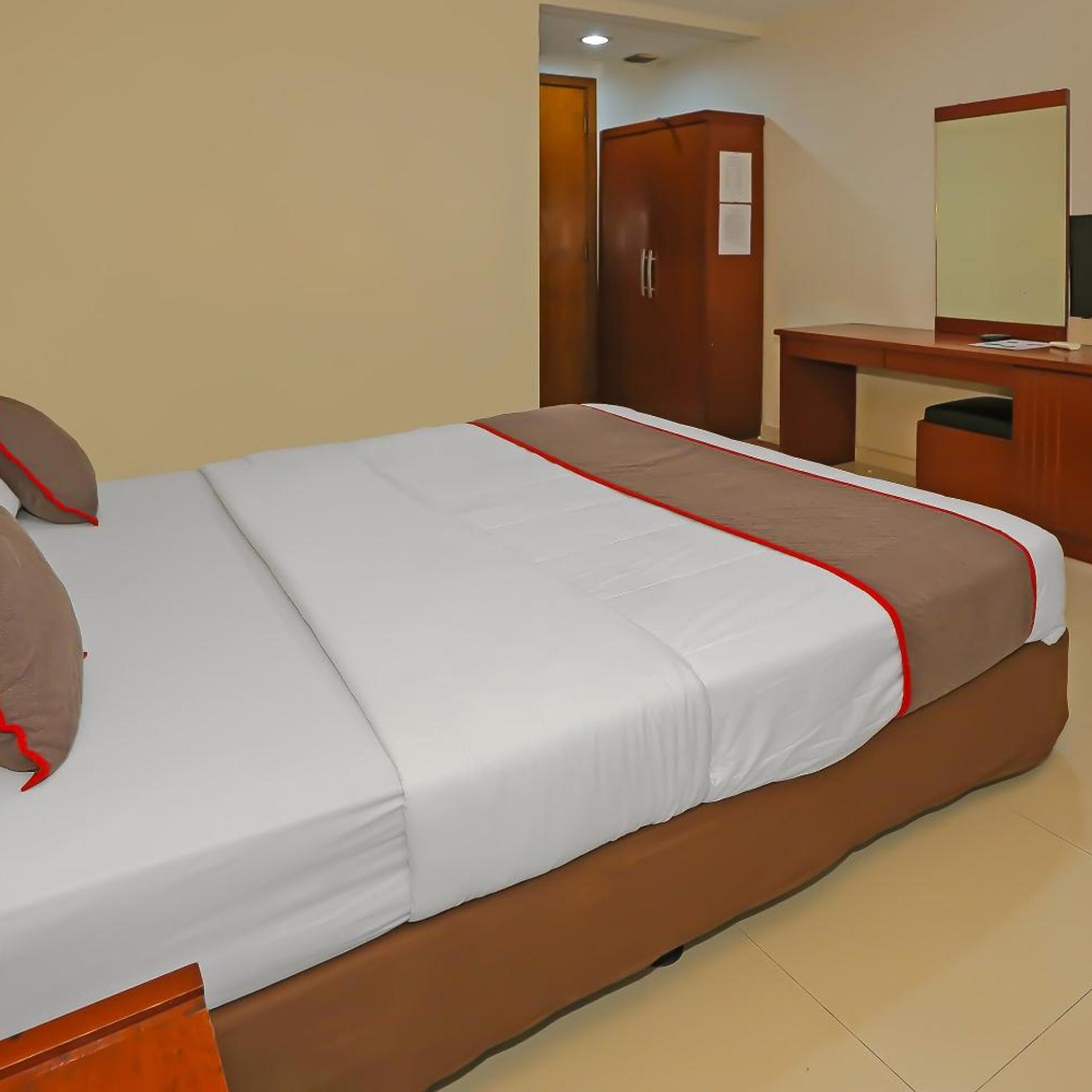 Townhouse OAK Hotel Fiducia Pasar Minggu 22/38
