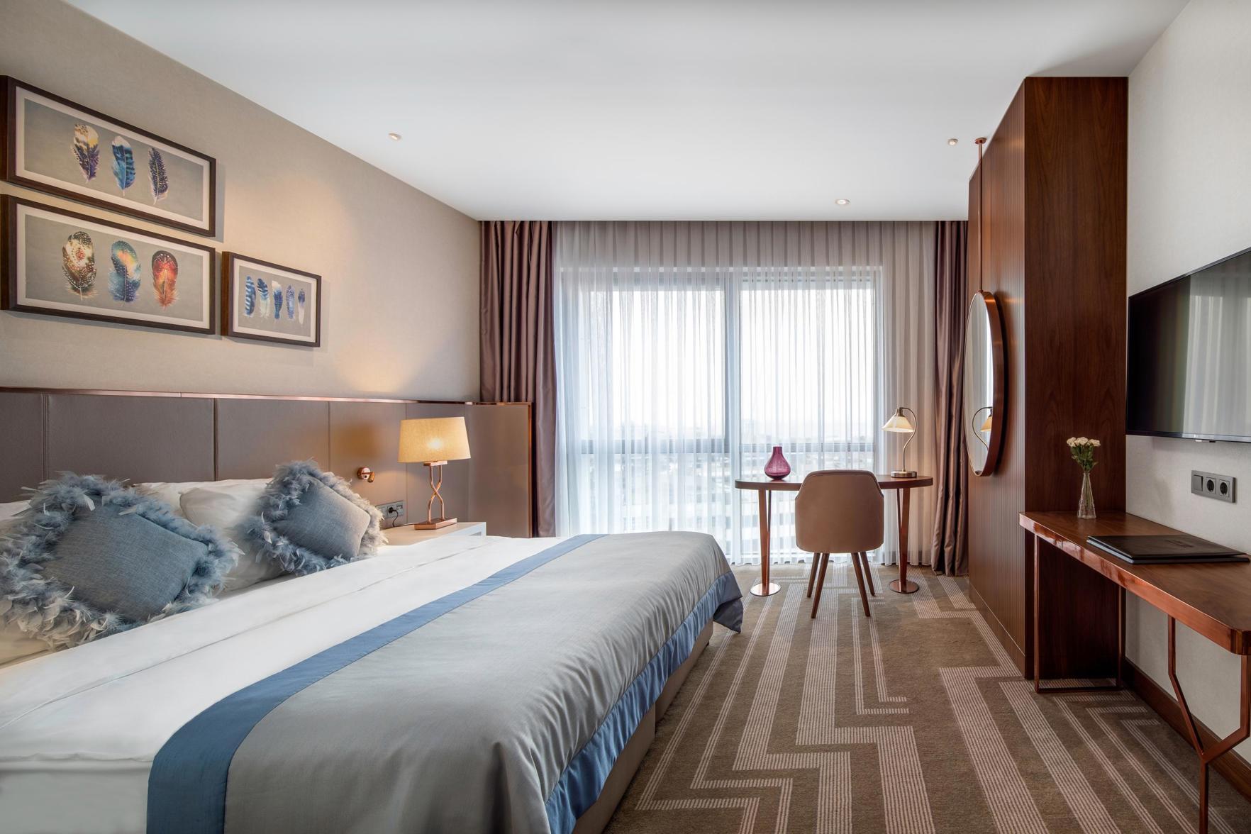 Superior room