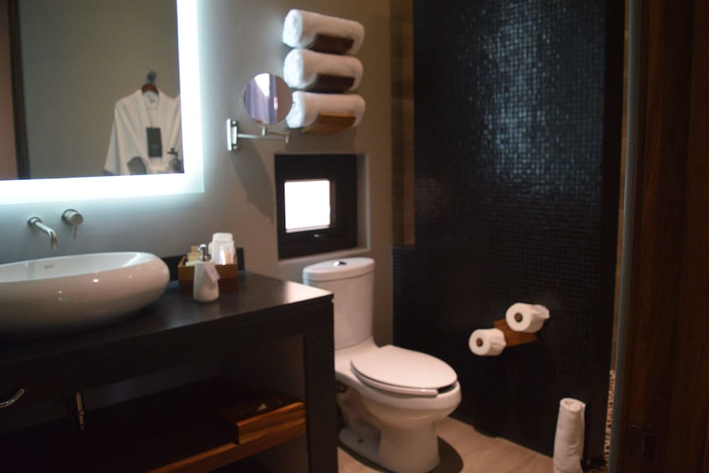 El Callejon Hotel Boutique 43/45