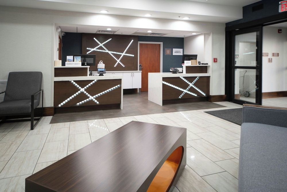Four Points by Sheraton Fayetteville Fort Liberty 6/41