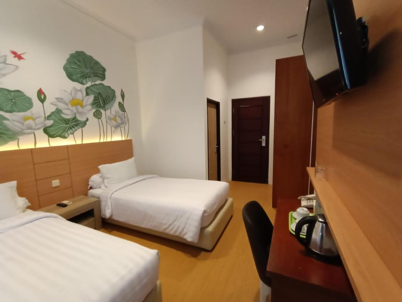 Front One Green Boutique Hotel Abepura 18/31