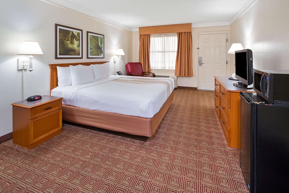 La Quinta Inn San Diego Miramar 12/37