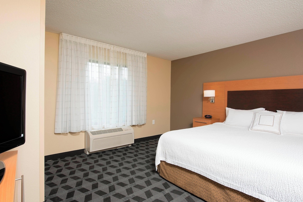 1 Bedroom, Suite, King Bed, Sofa, Accessible