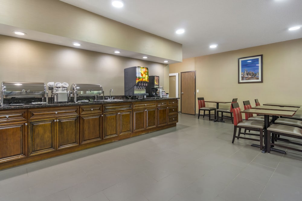 Comfort Inn & Suites Bothell - Seattle North 6/29