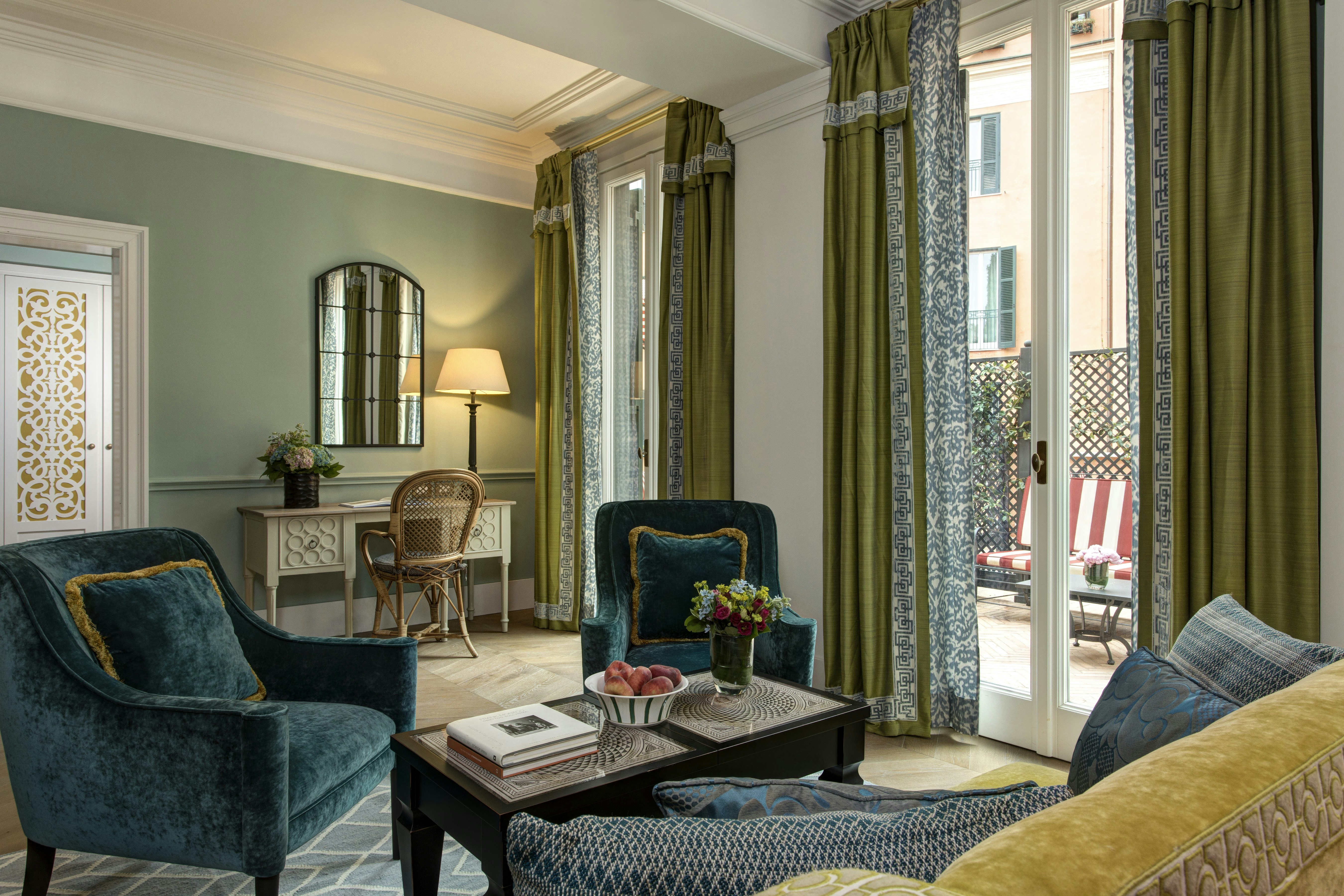 GRAND, JUNIOR SUITE, TERRACE