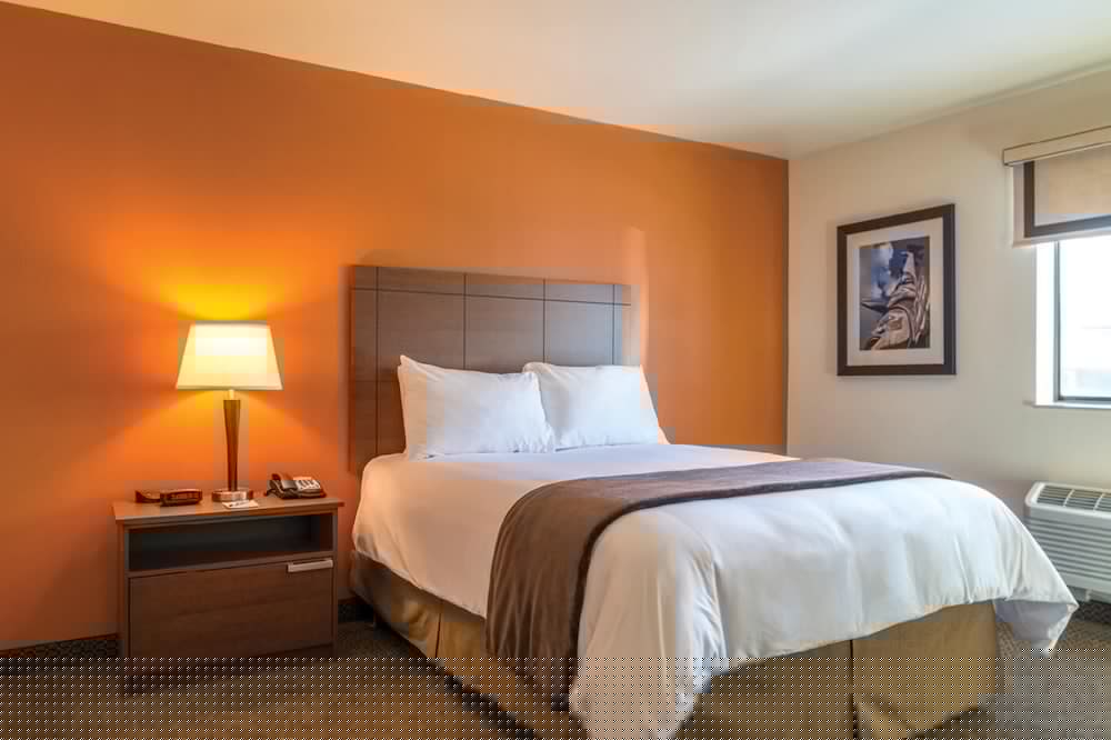 My Place Hotel Yakima 11/49