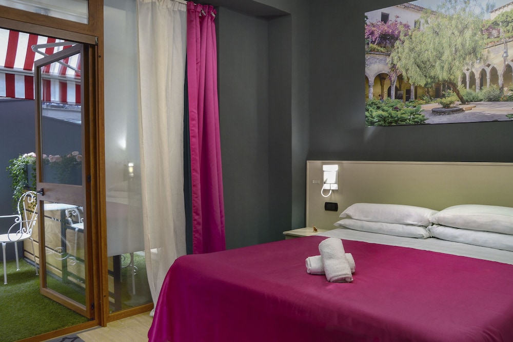 B&B Sorrento Queen 7/50