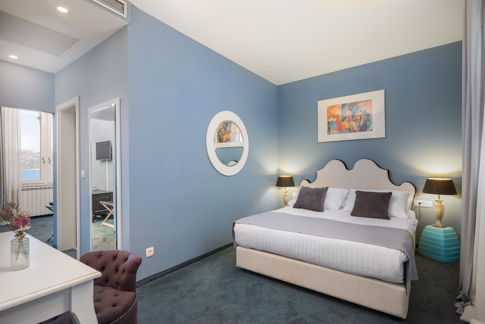 Delxe Duplex suite sea view