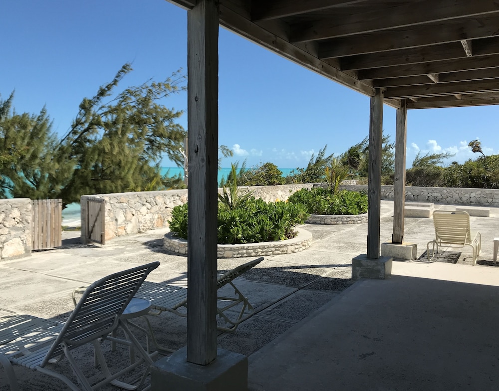 Caribbean Sea Breeze Villas 9/59