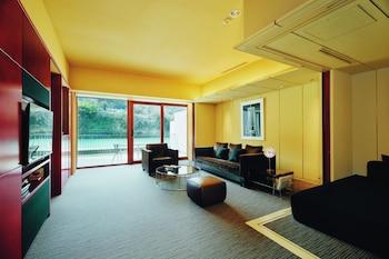 1 Bedroom, Deluxe, Suite, River View, Hot Spring Bath