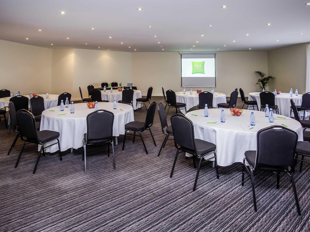Ibis Styles Canberra Eaglehawk 57/65