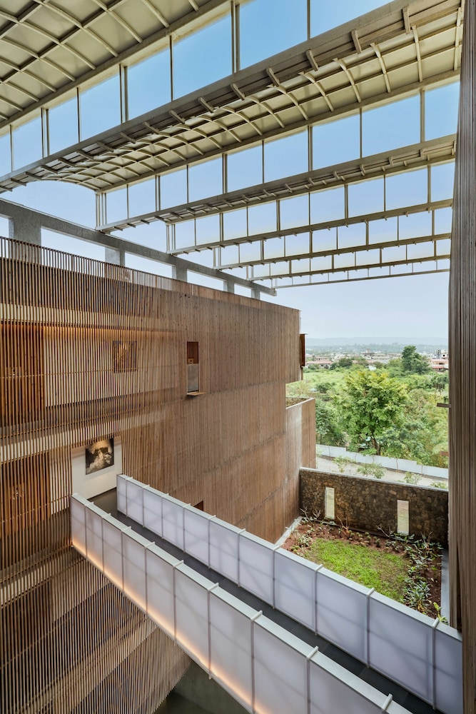 Radisson Resort and Spa Lonavala 37/76