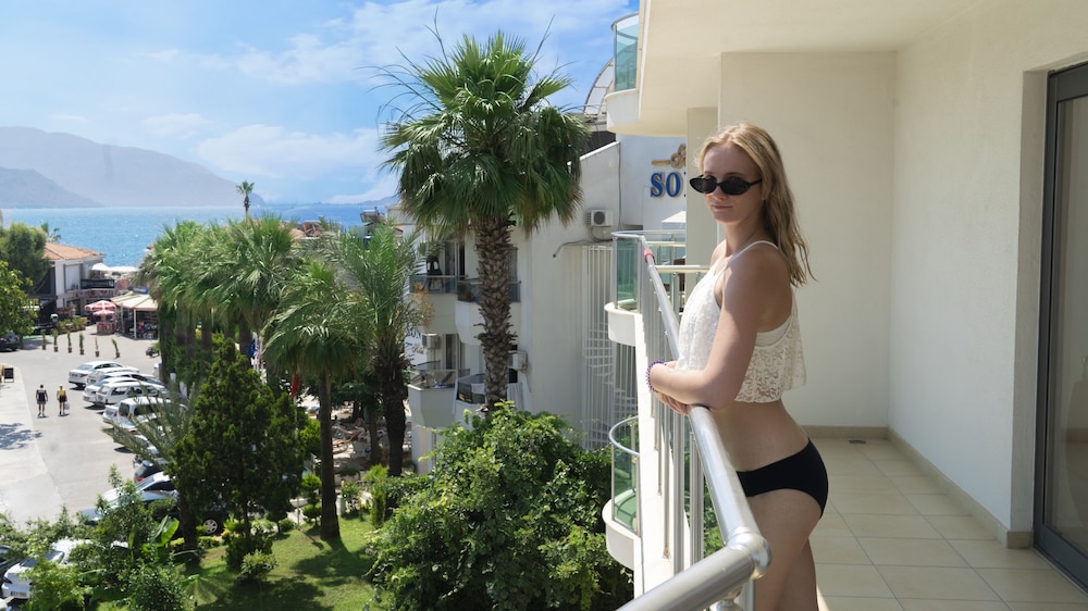 Cihanturk Hotel 16/72