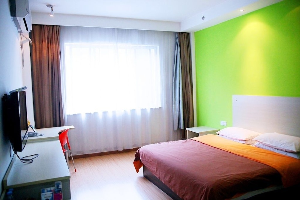 Metropolo Jinjiang Hotels (Hangzhou Huanglong Sports Center Wensan Road) 11/29