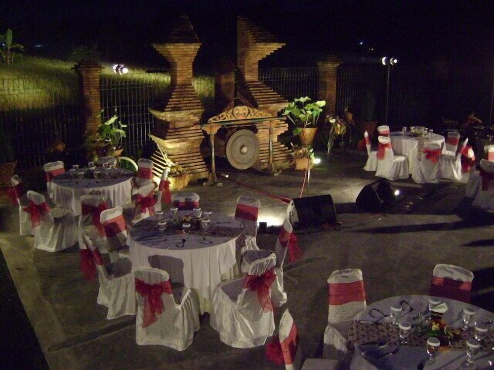 Tembi Rumah Budaya 10/50