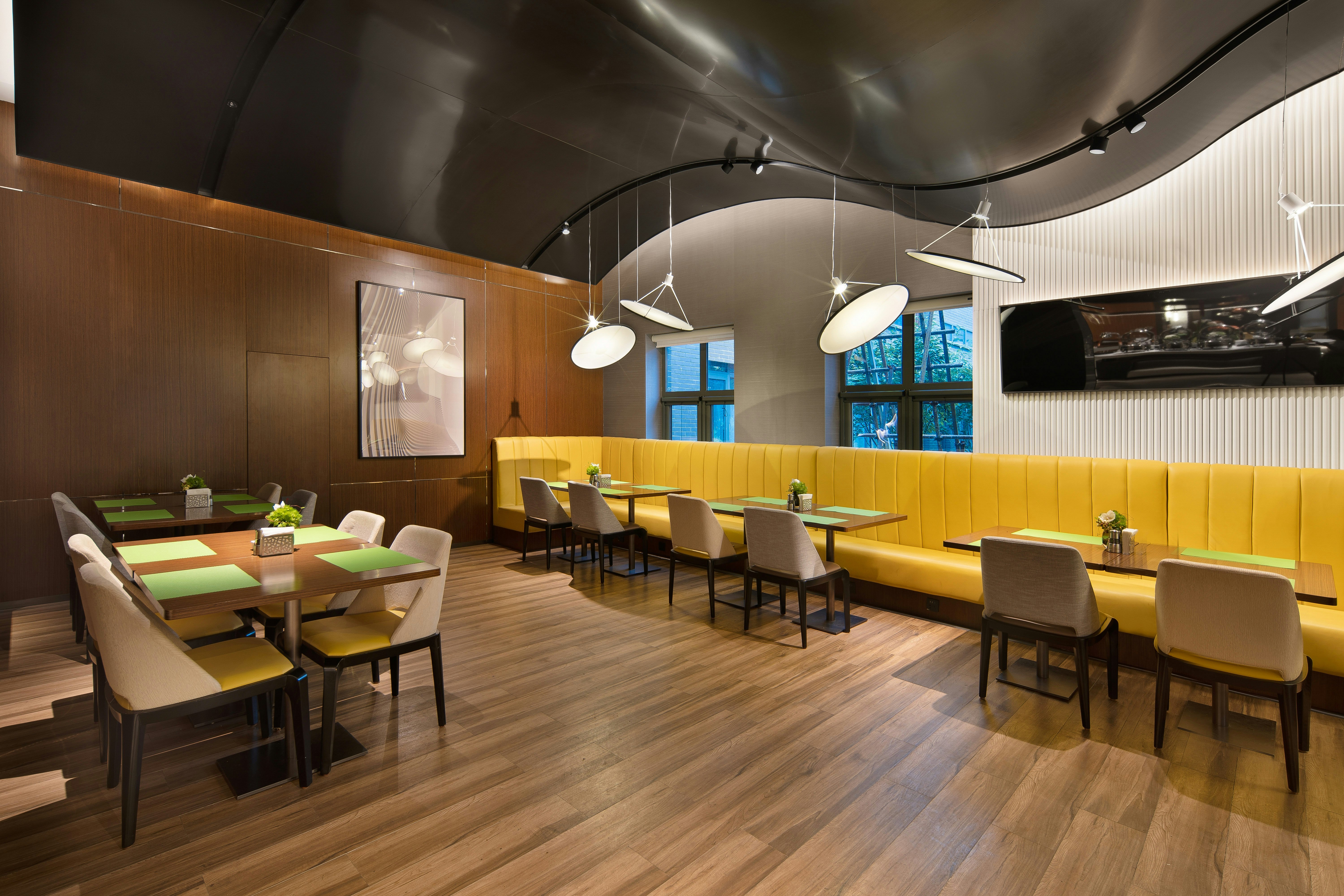 HAMPTON BY HILTON BEIJING SOUTH RAILWAY STATION 28/35