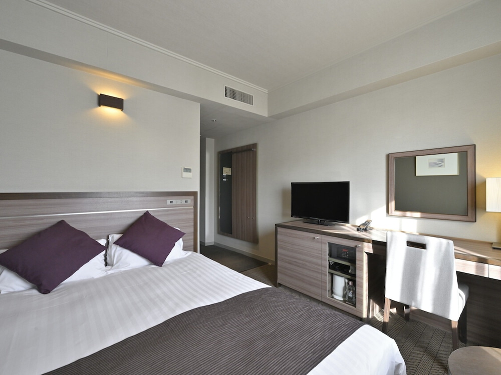 TAKAMATSU KOKUSAI HOTEL 25/65