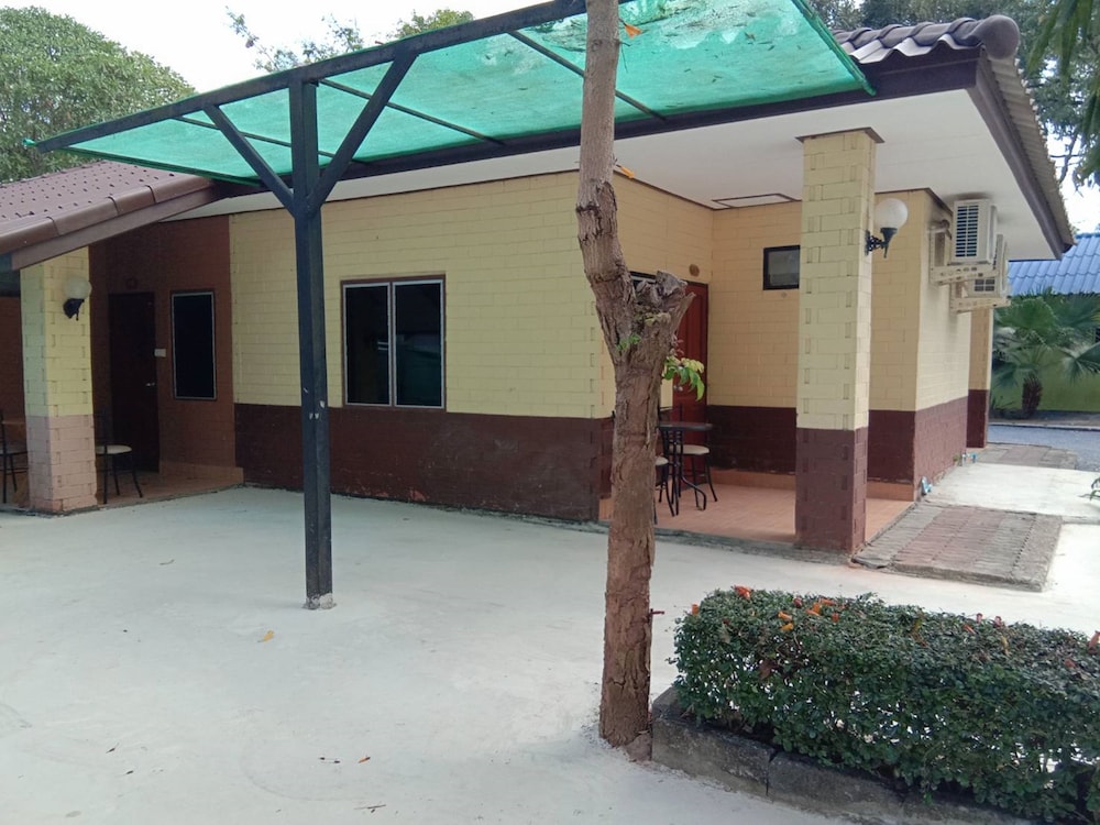 Saithong Resort 9/61