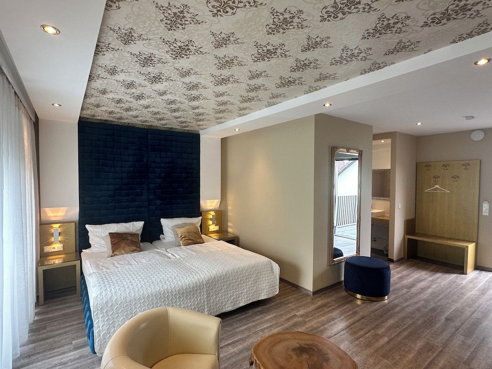 Hotel Athen Kelsterbach Frankfurt Airport 11/50