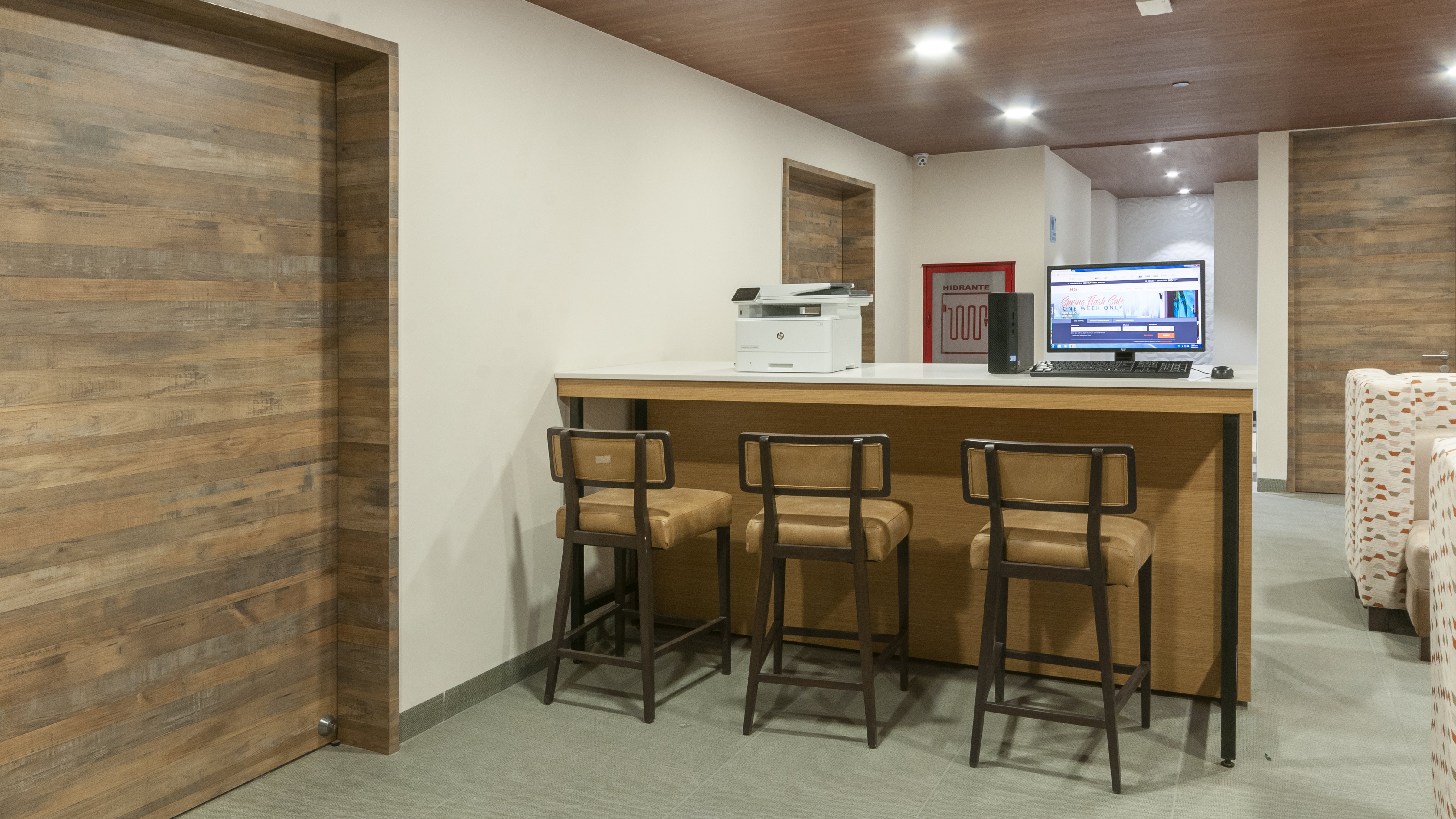Holiday Inn Express Mexico Basilica 42/52