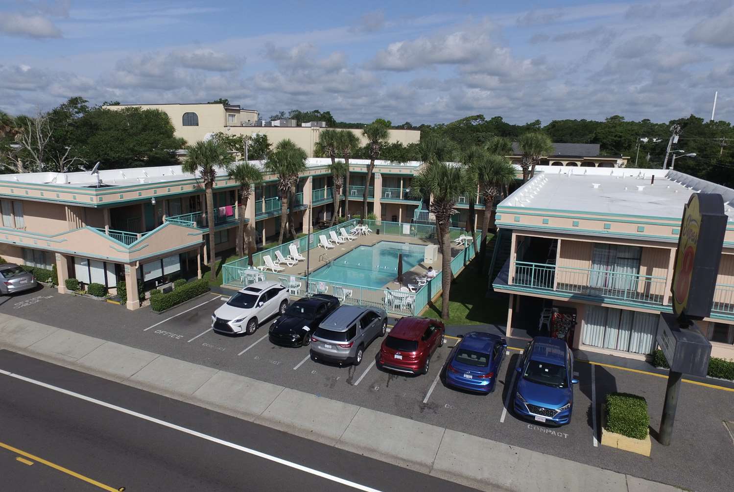 Super 8 Myrtle Beach/Ocean Blvd. 2/3