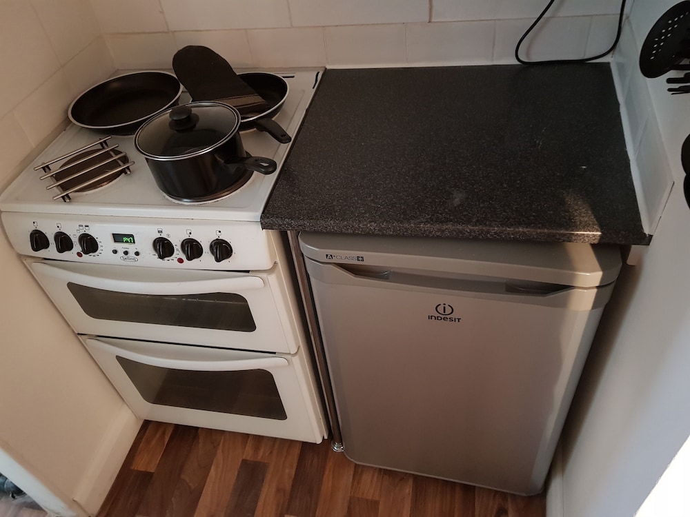 Quality Accommodation 34/50