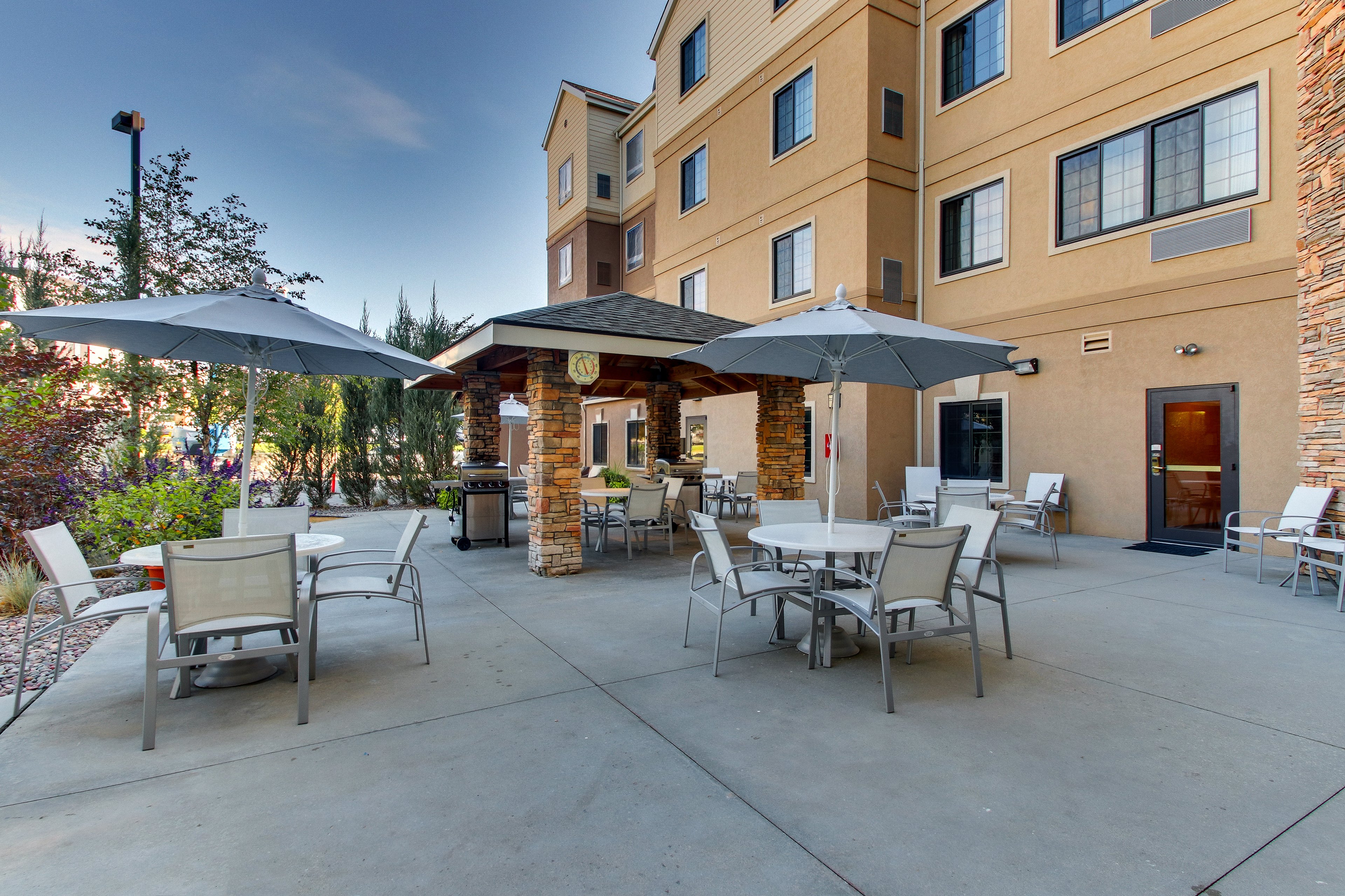 Staybridge Suites Missoula 57/59