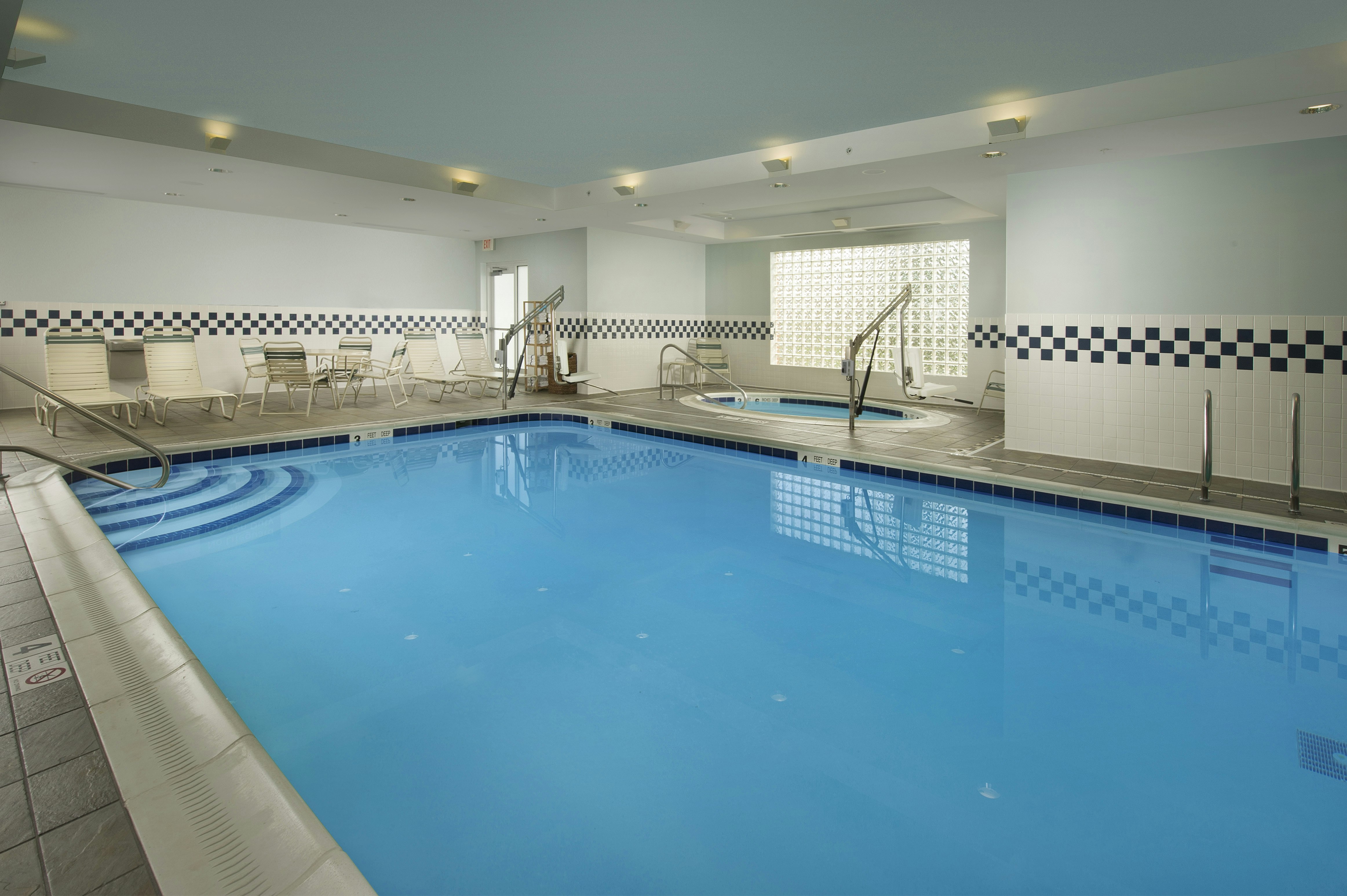Hampton Inn Syracuse Clay 24/41