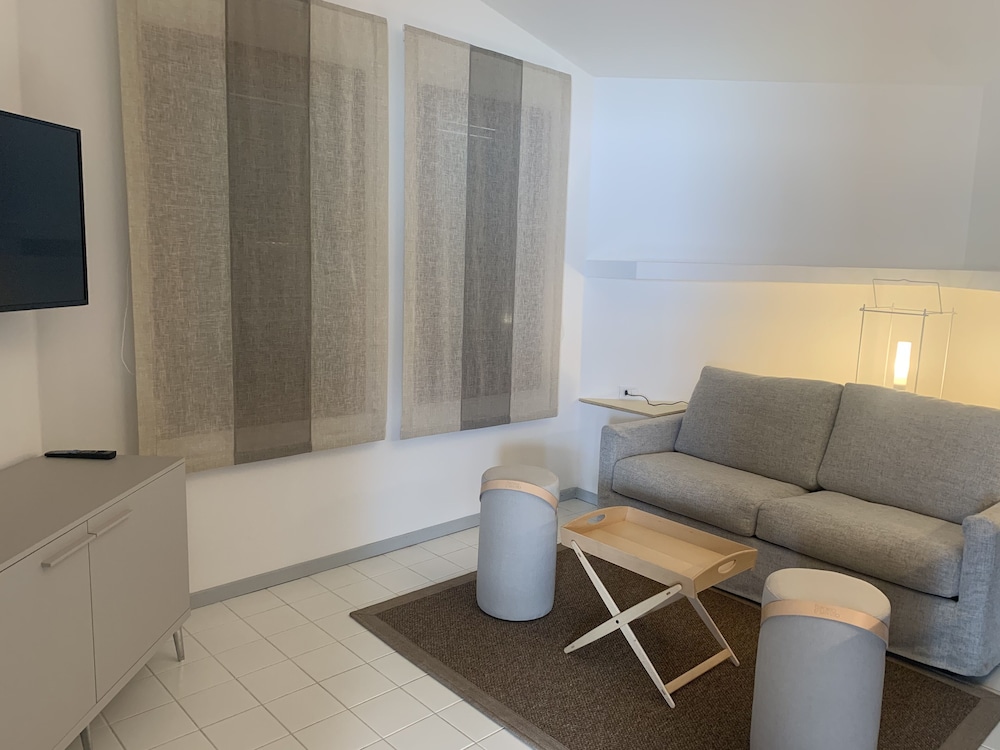 Nauthotel Porto San Vito 32/50