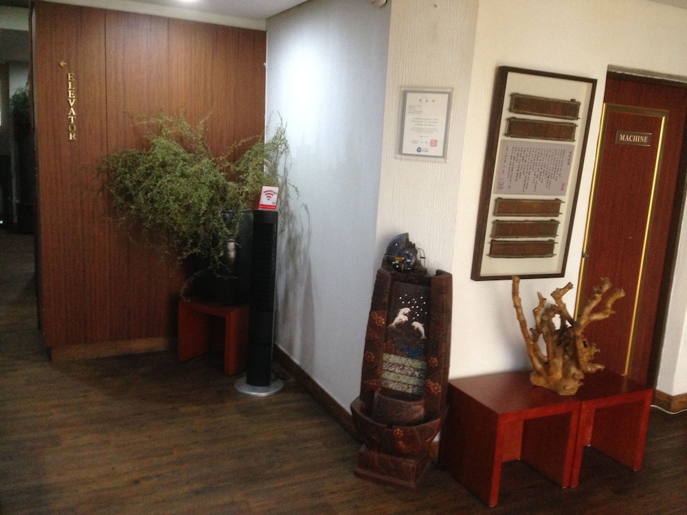 Goodstay Herotel 9/28